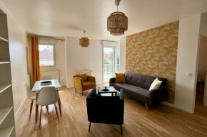 Appartement Cosy et calme - face à la gare Rosny-sous-Bois - 20mn de Paris et Disneyland
